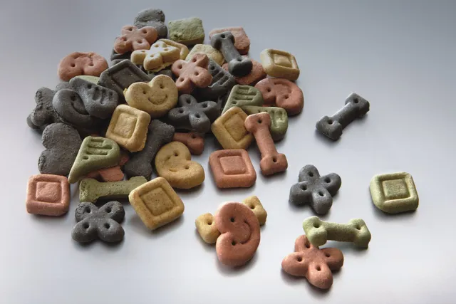 Mera Bakery Twinky Mix hundekjeks 1 kg store biter